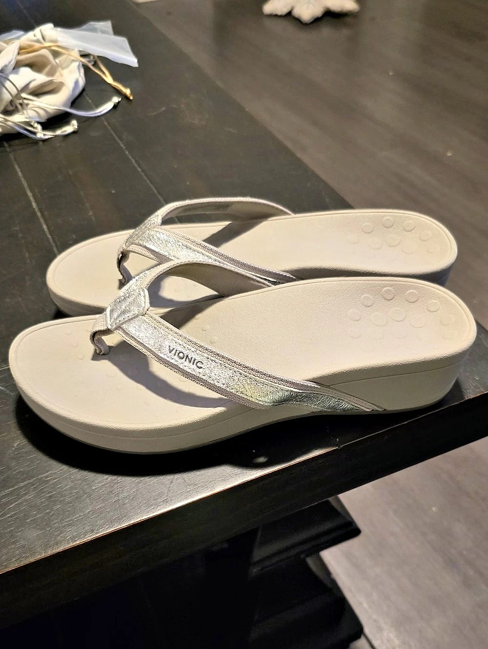 Vionic High Tide II Platform Sandal Silver